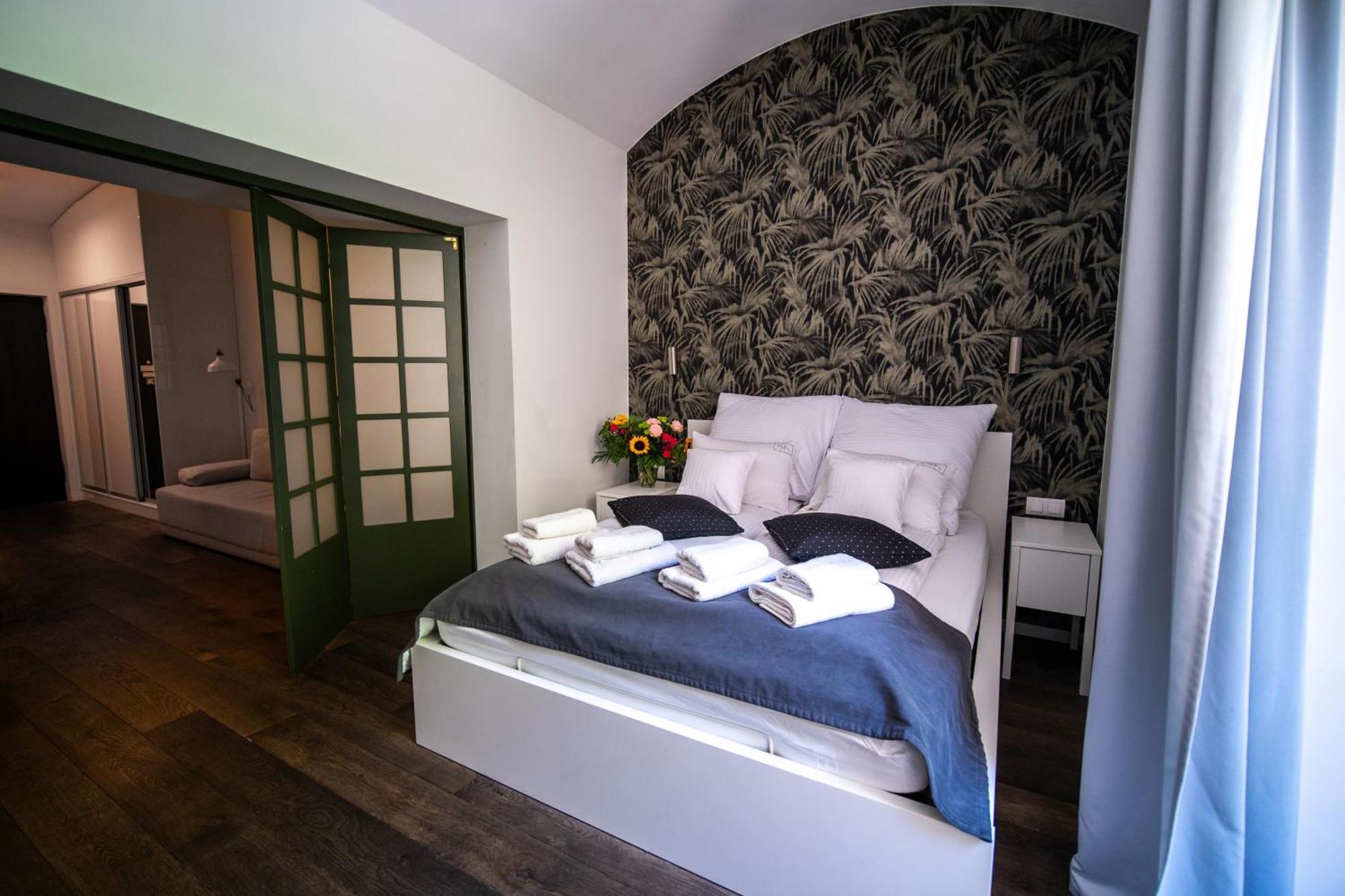 Premium Apartments By Wawel Castle Krakow Exterior photo